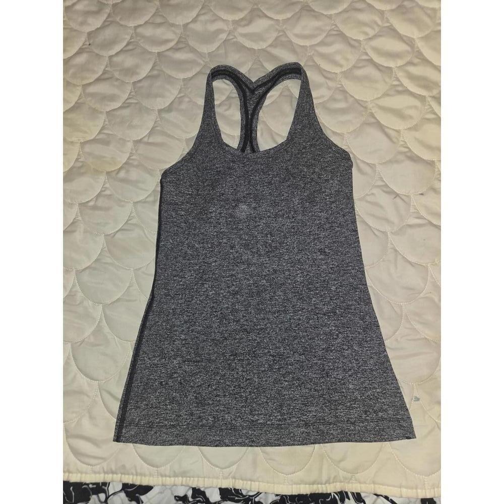 Lululemon Women's Grey Racerback Athletic Tank Top